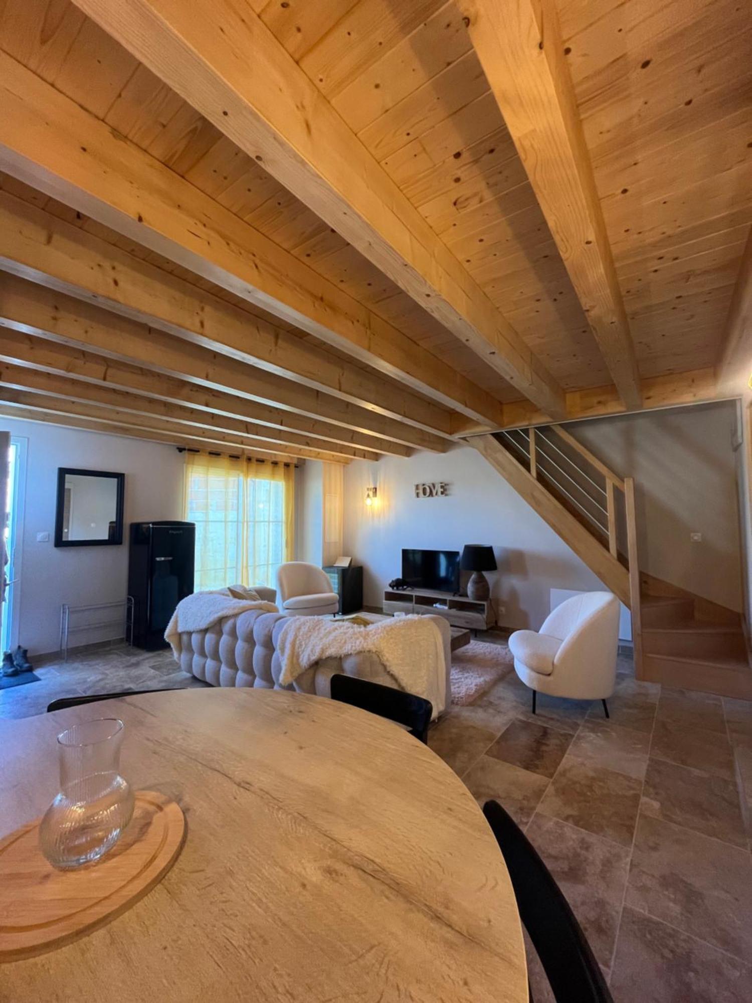 Repaire - Le Repaire De Maltus "Gites & Spa" Lussac  Esterno foto